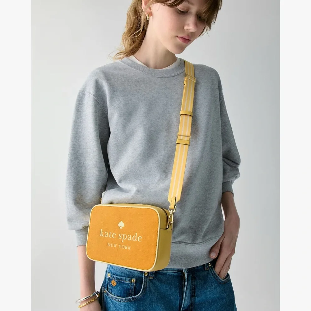 KATE SPADE OH SNAP CAMERA BAG - Picture 2 of 4